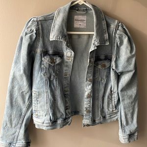 Puff sleeve denim jacket